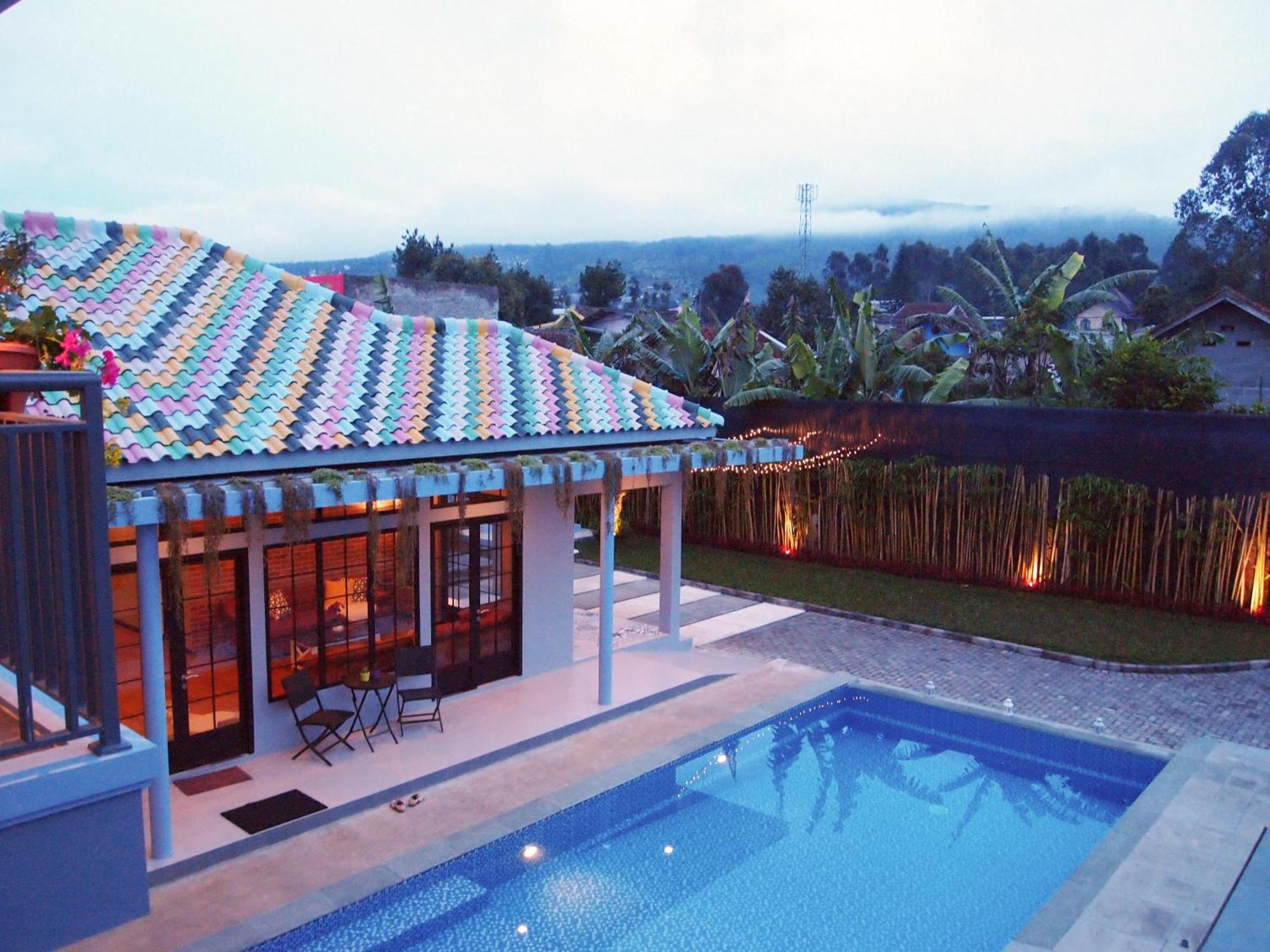 Villa Manoko Ville